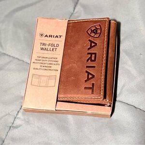 Ariat Brown Tri-Fold Wallet